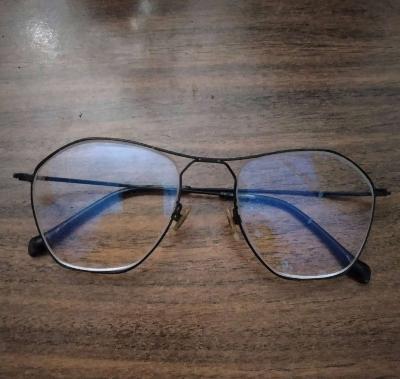Eye wide Glasses
