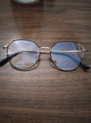 Eye glasses