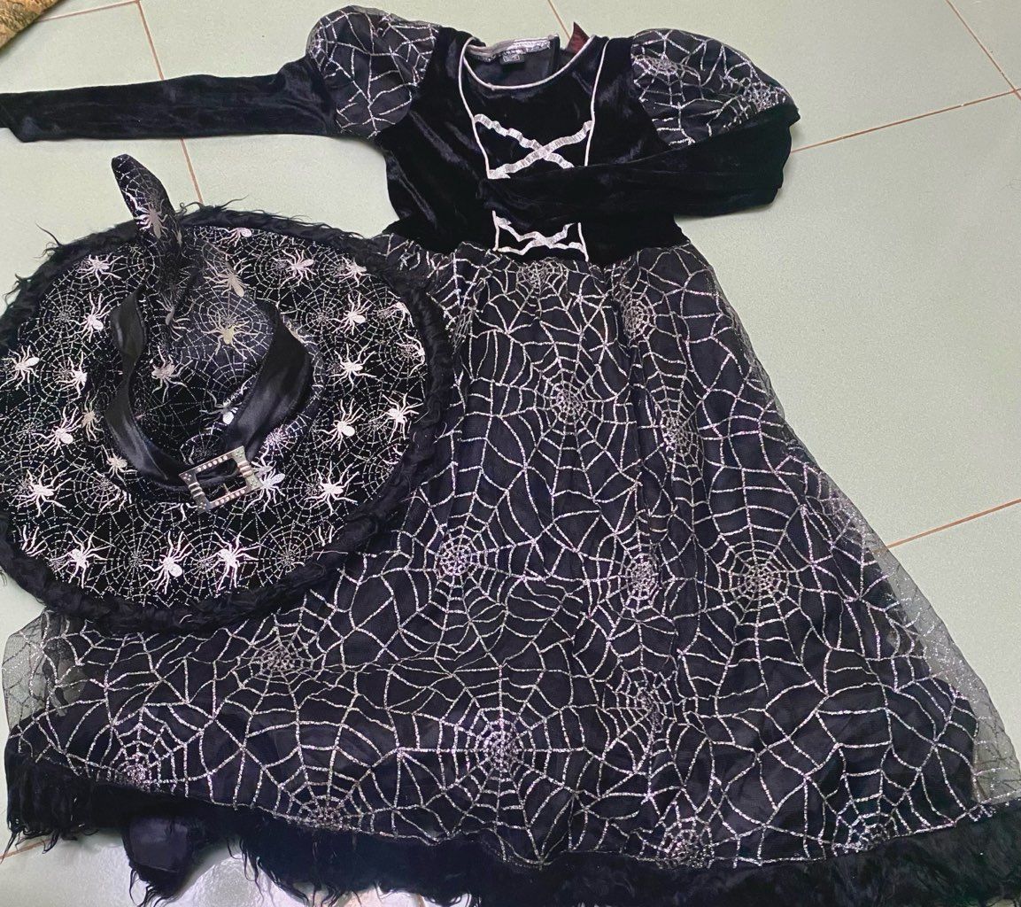hallow’s Eve costume