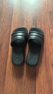 mango slipper