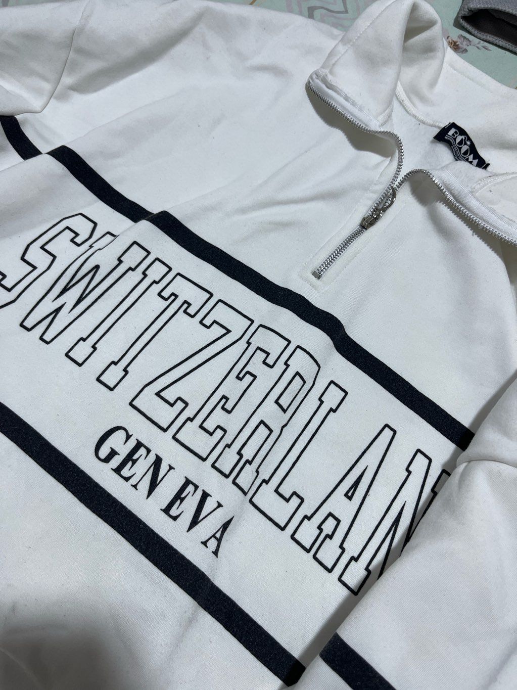 sweatshirt