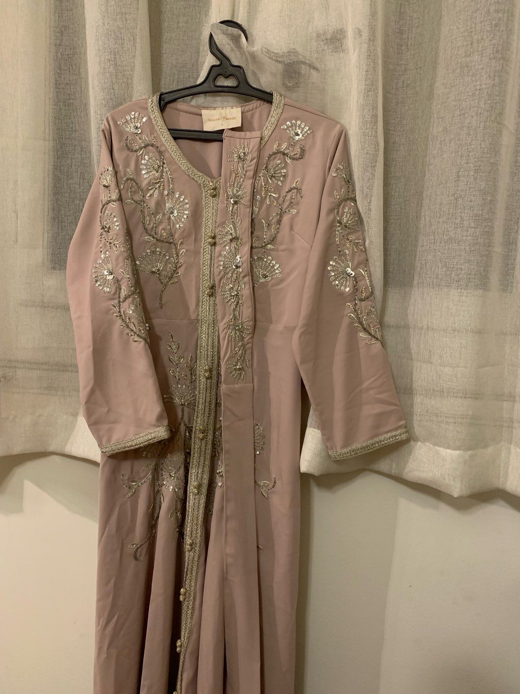 hand-embroidered Kaftan