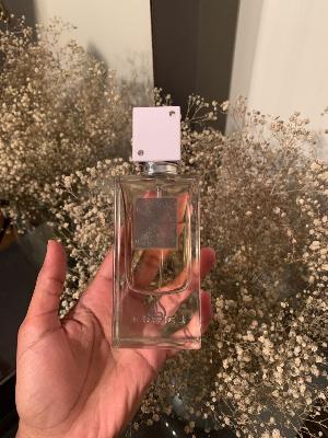 Ana abiyedh perfume