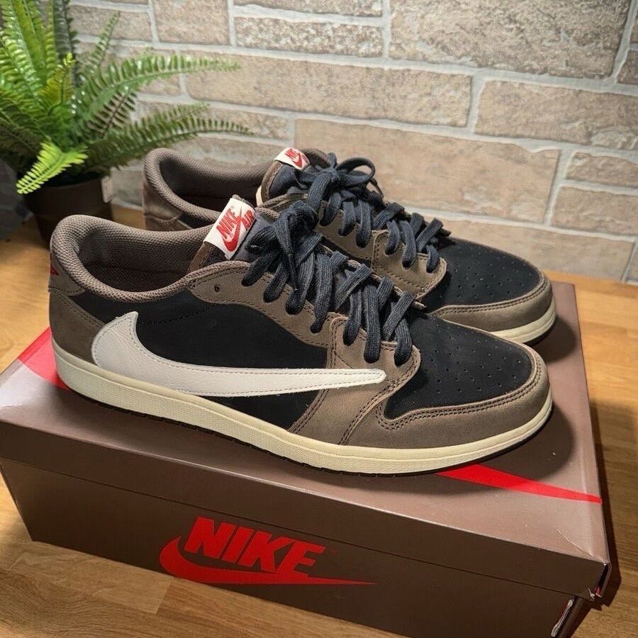 jordan 1 x travis scott