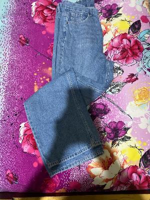 blue cutting jeans