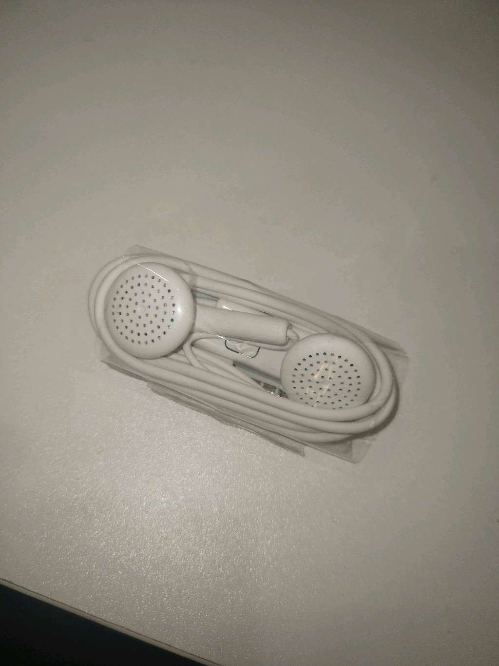 Brand new wired headset