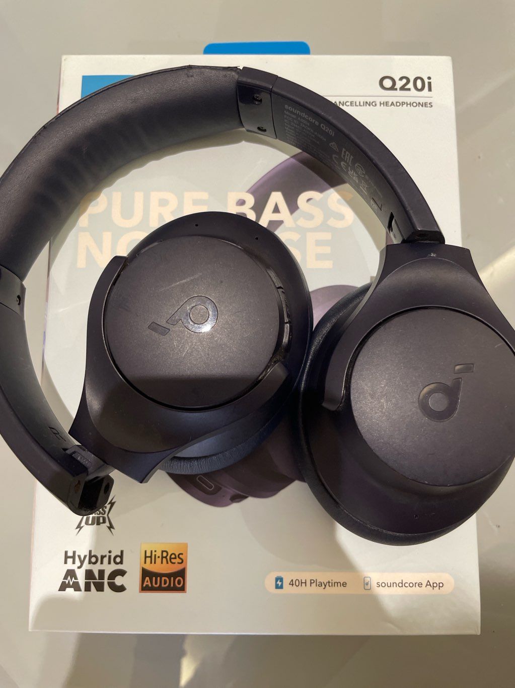 soundcore Q20i