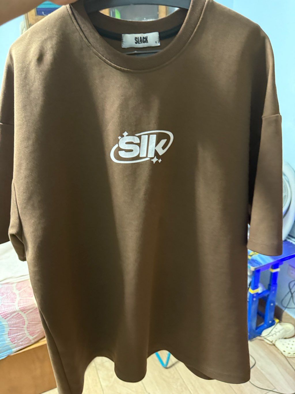 Slack brown T