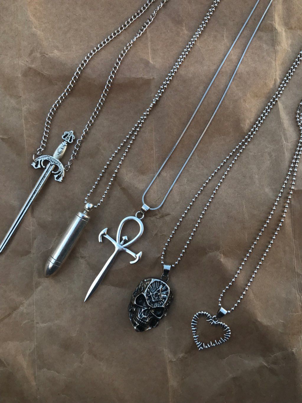 necklace's