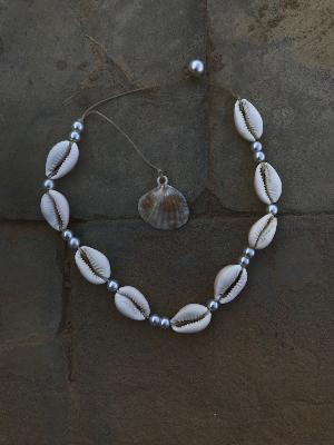 beach necklace