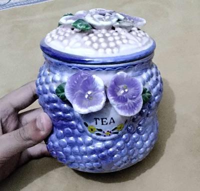 tea box