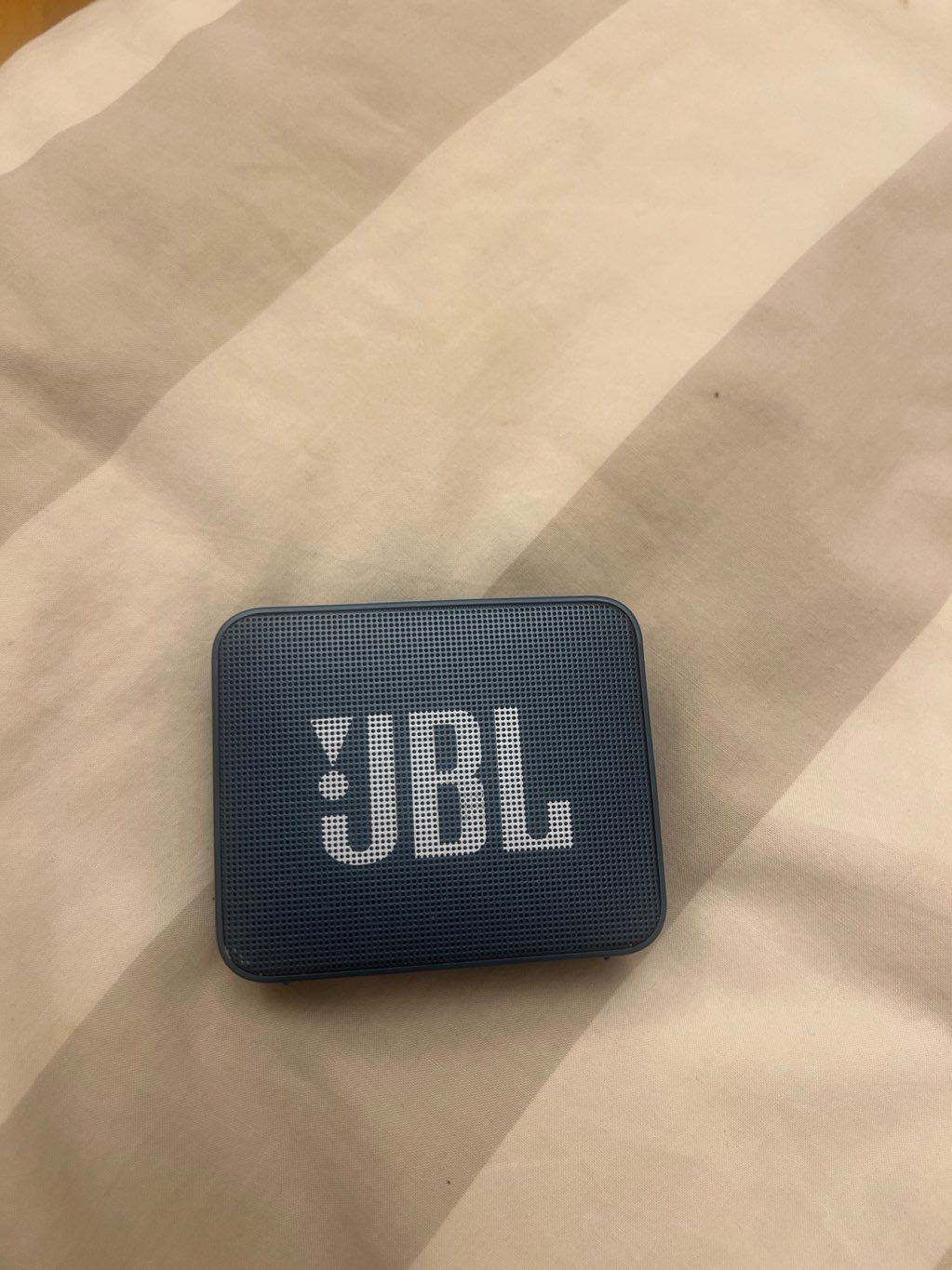 jbl go 2