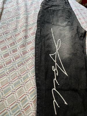jeans