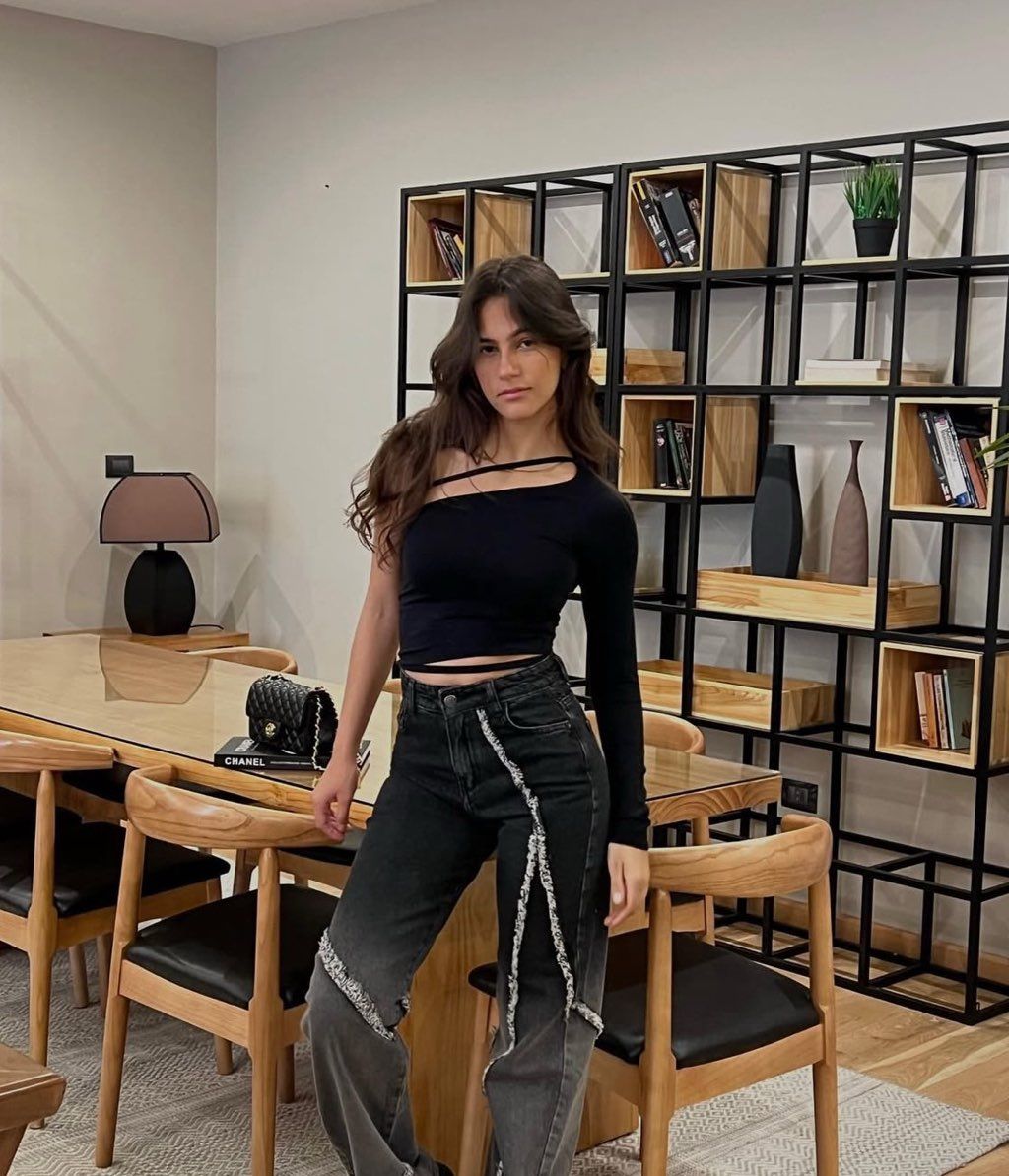 jeans