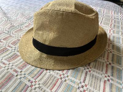 hat
