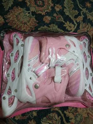 Pink skate