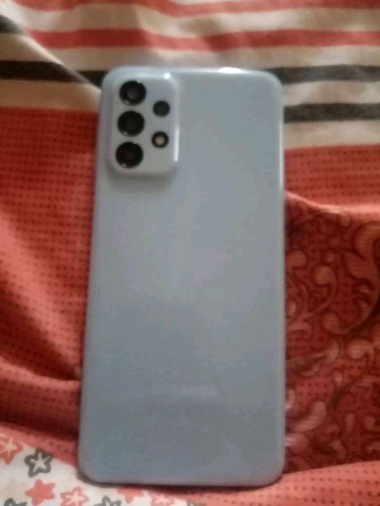 Samsung A23