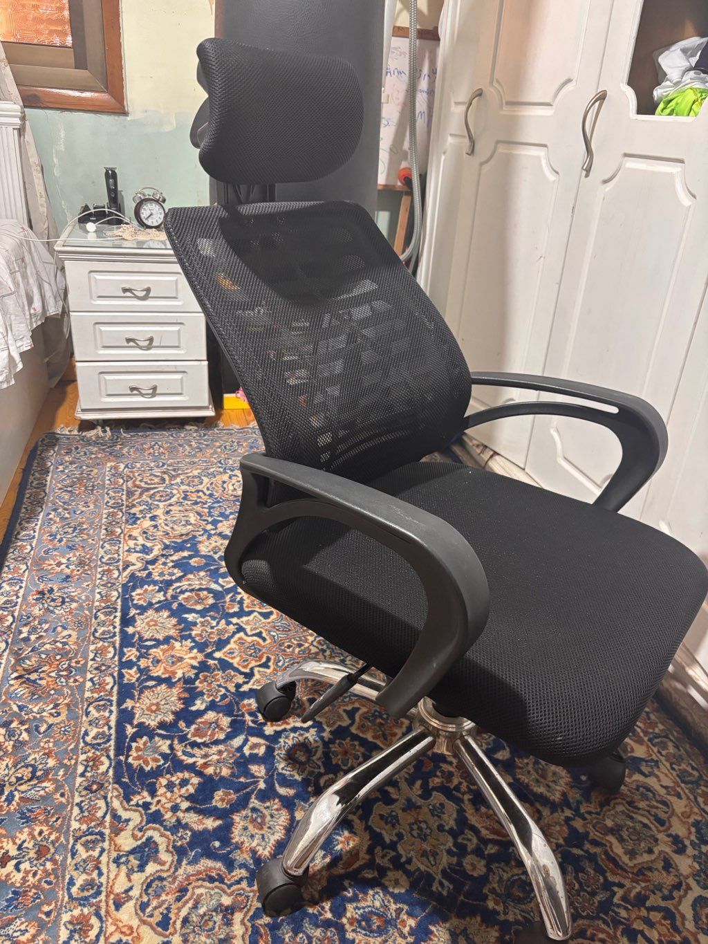 curvy office chair
