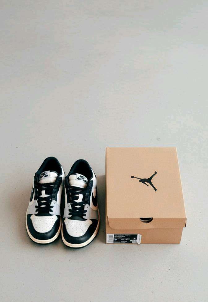 ​Air Jordan 1 Low Panda / Grey