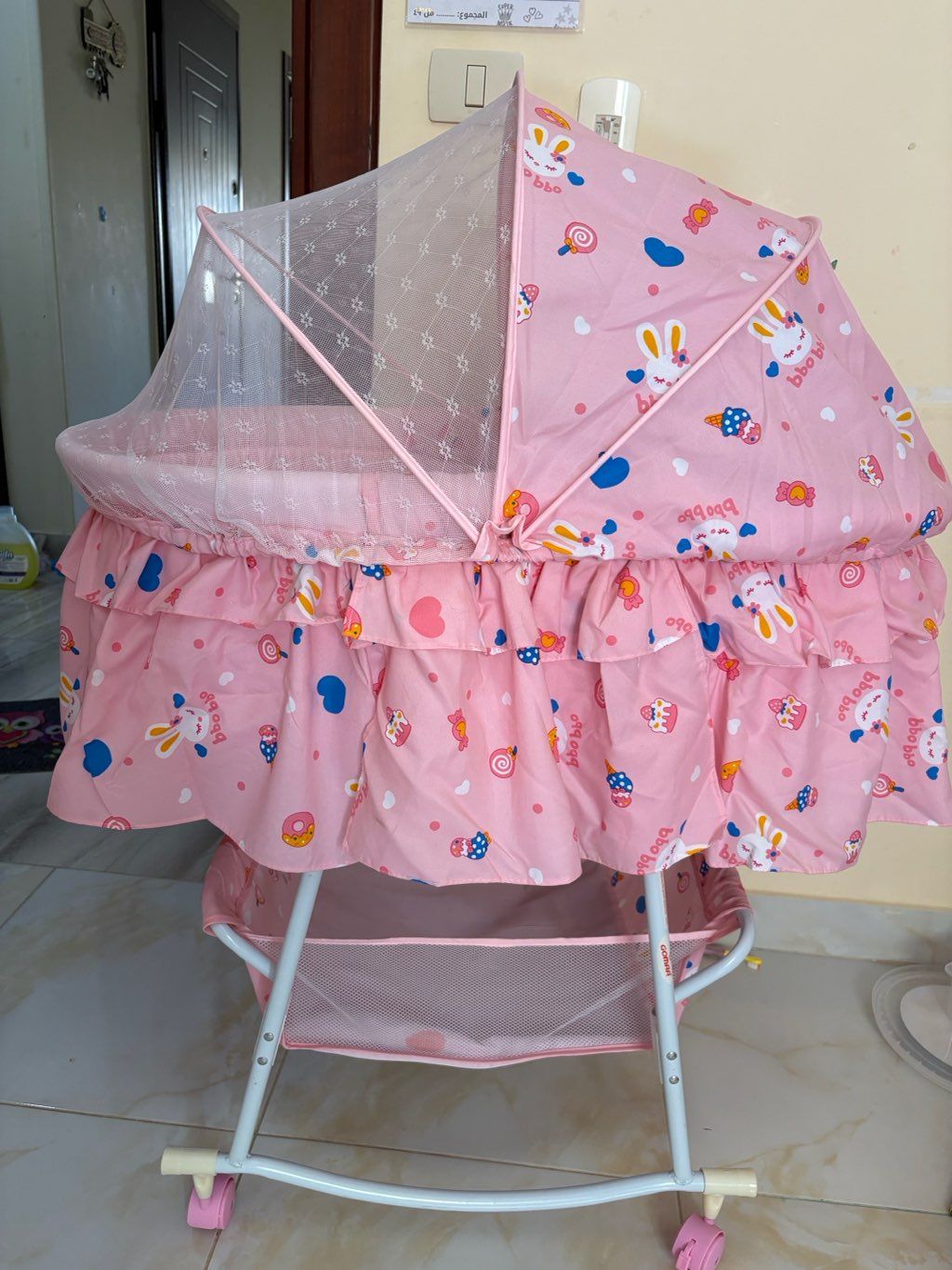 baby girl crib