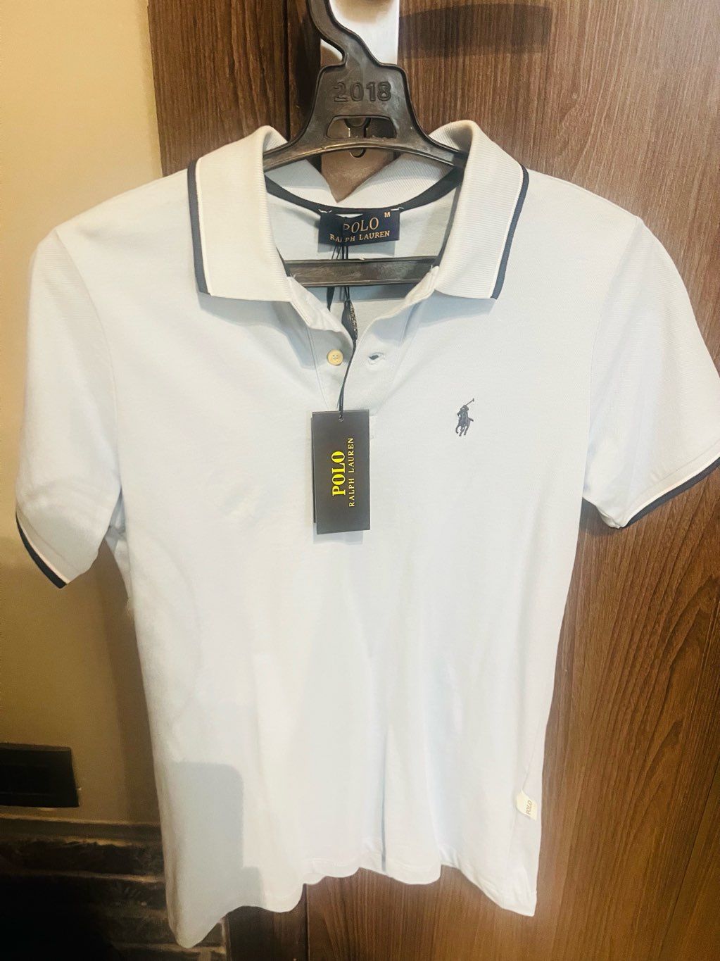 polo t-shirt