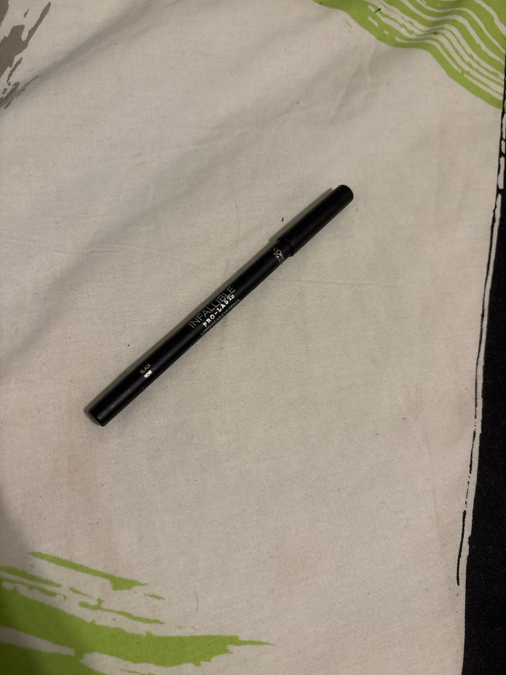 eyeliner
