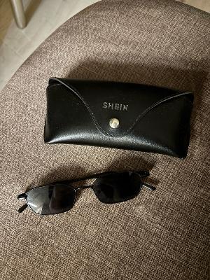 black sunglasses