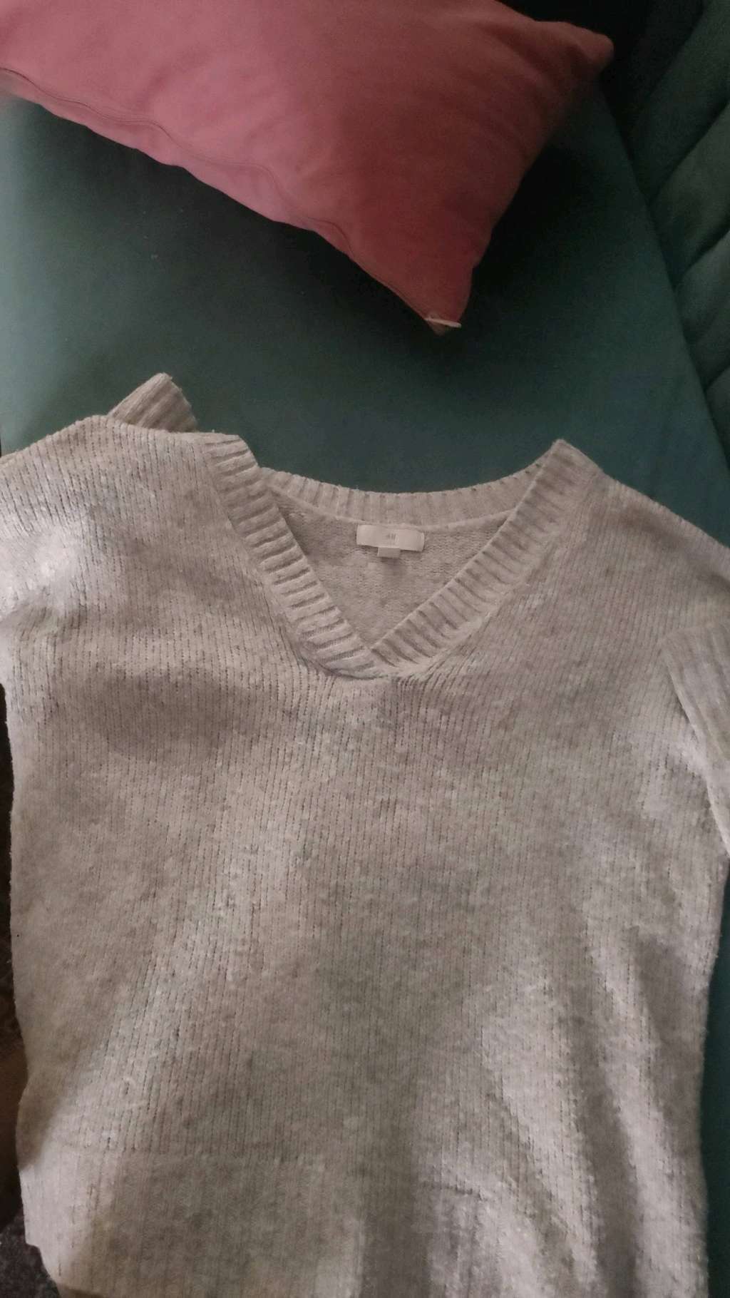 HM sweater