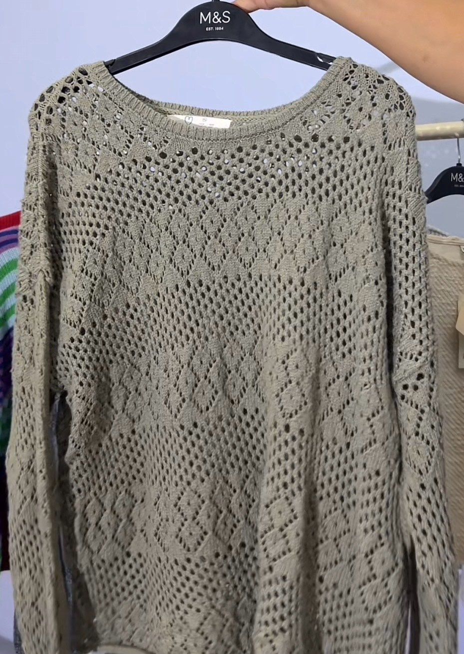 knit pullover