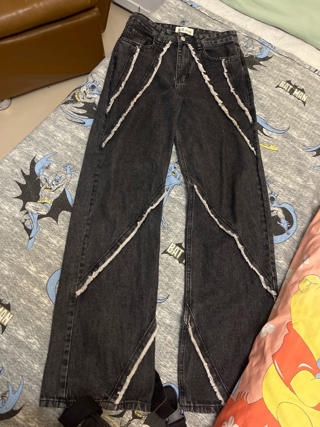 jeans