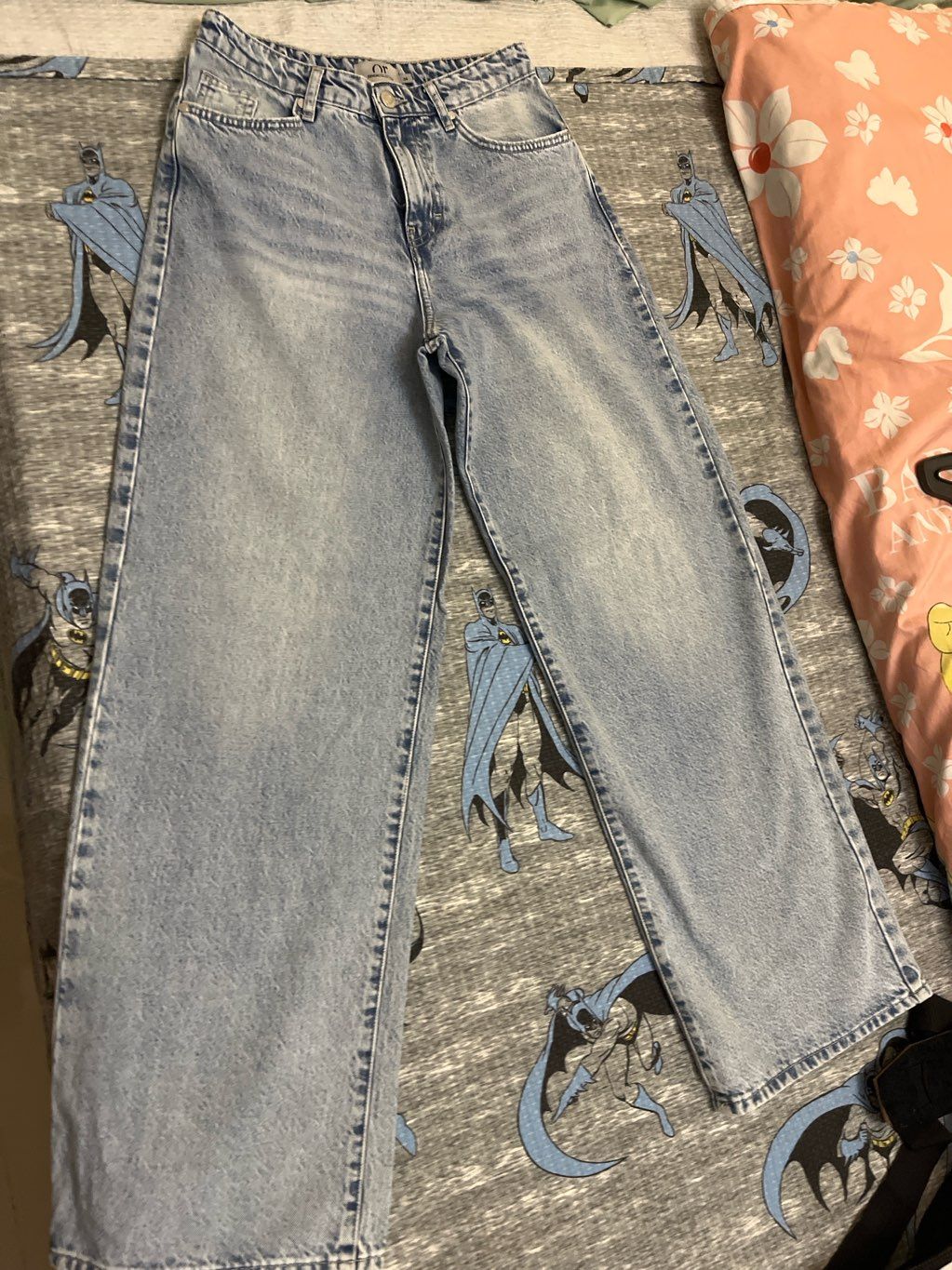 jeans
