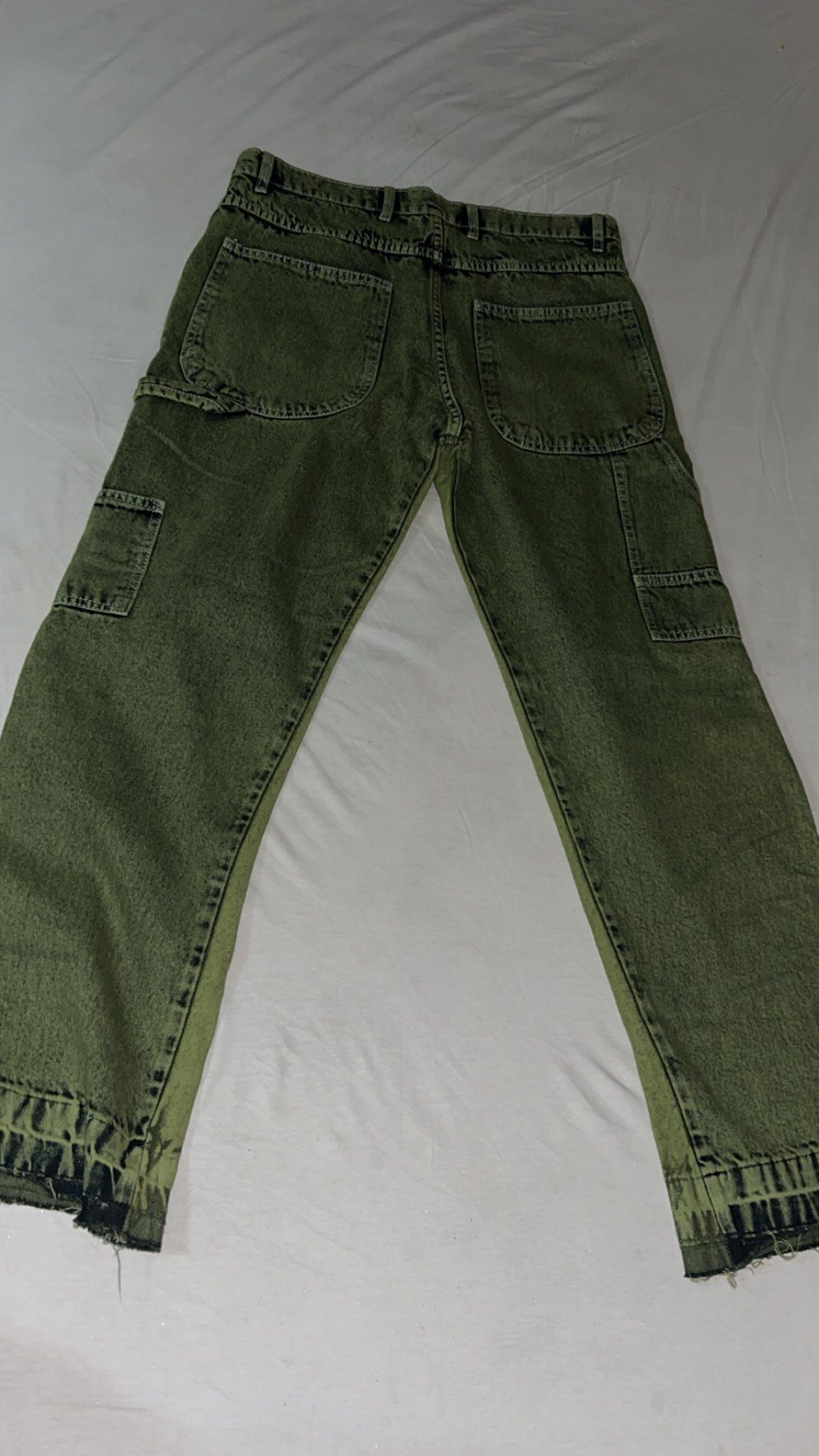 camo oversize jeans