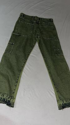 camo oversize jeans