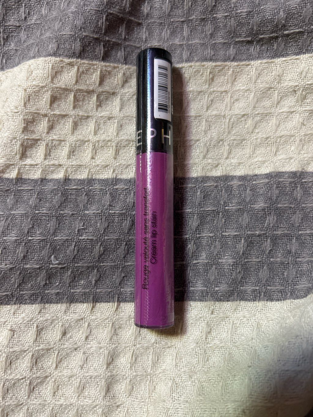 cream lip stain