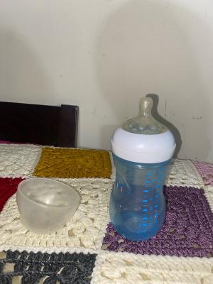 fedding bottle