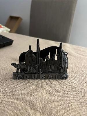 card holder dubai