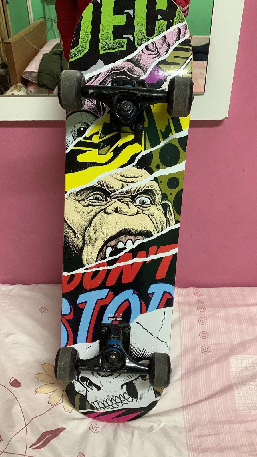 Decathlon skate board