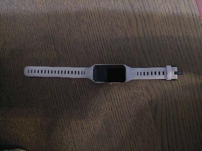 huwawi band 6 +charger