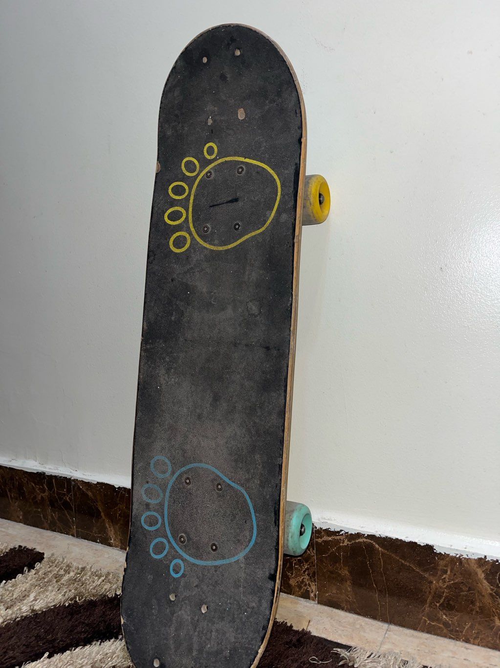 Skate board