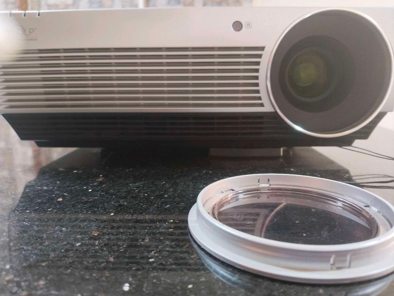projector LG