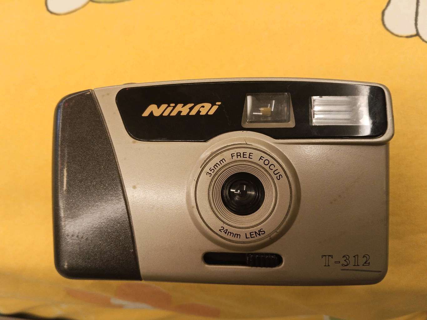 nikai  T_312 camera