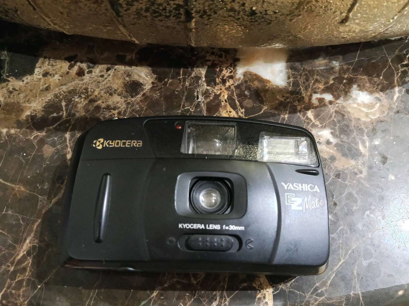 yashica EZ mate camera