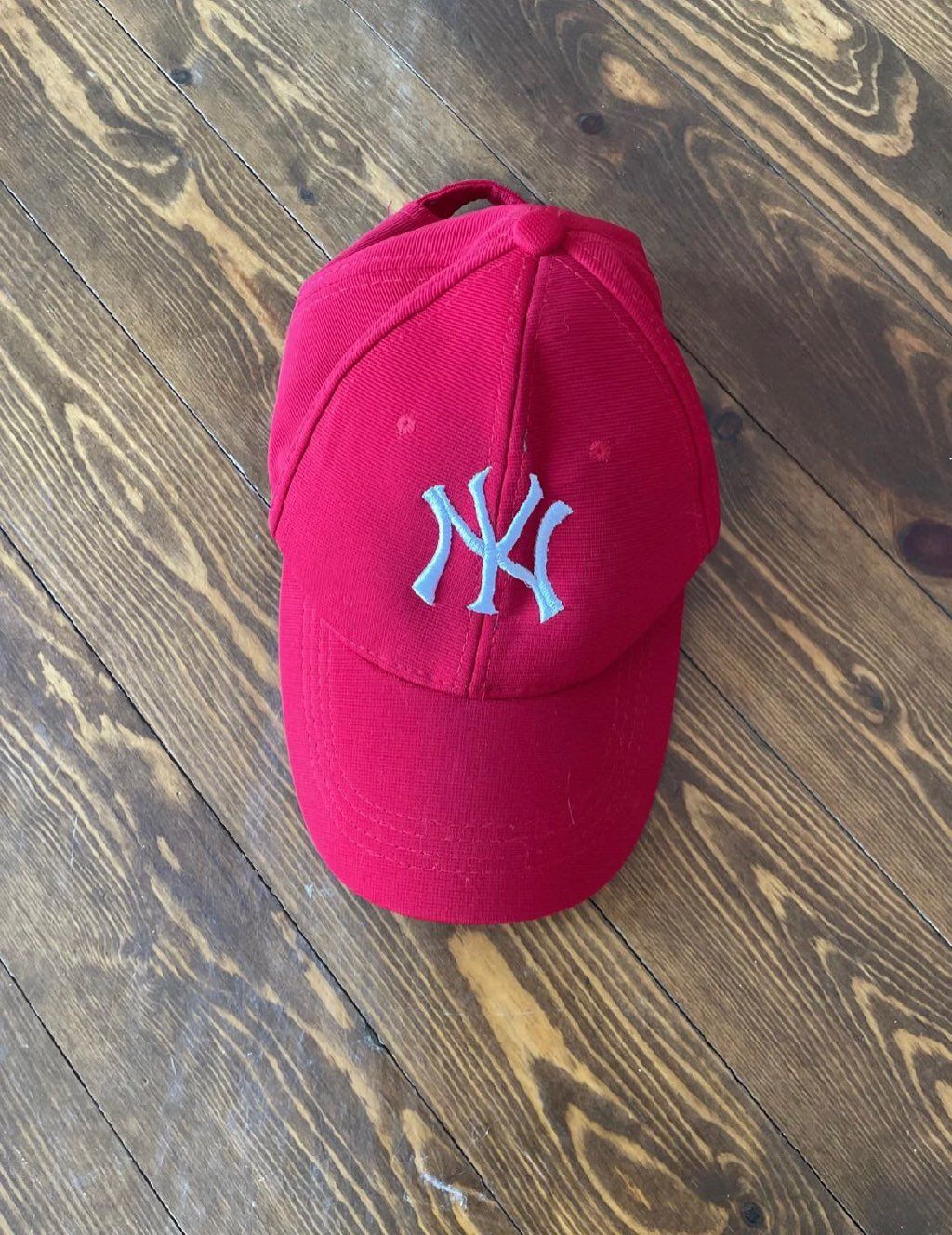 red cap