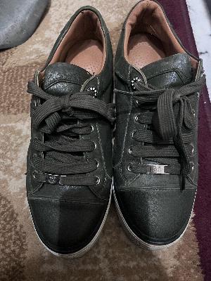 esitti green shoes
