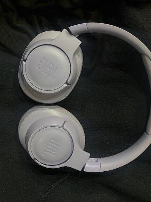 Jbl 720