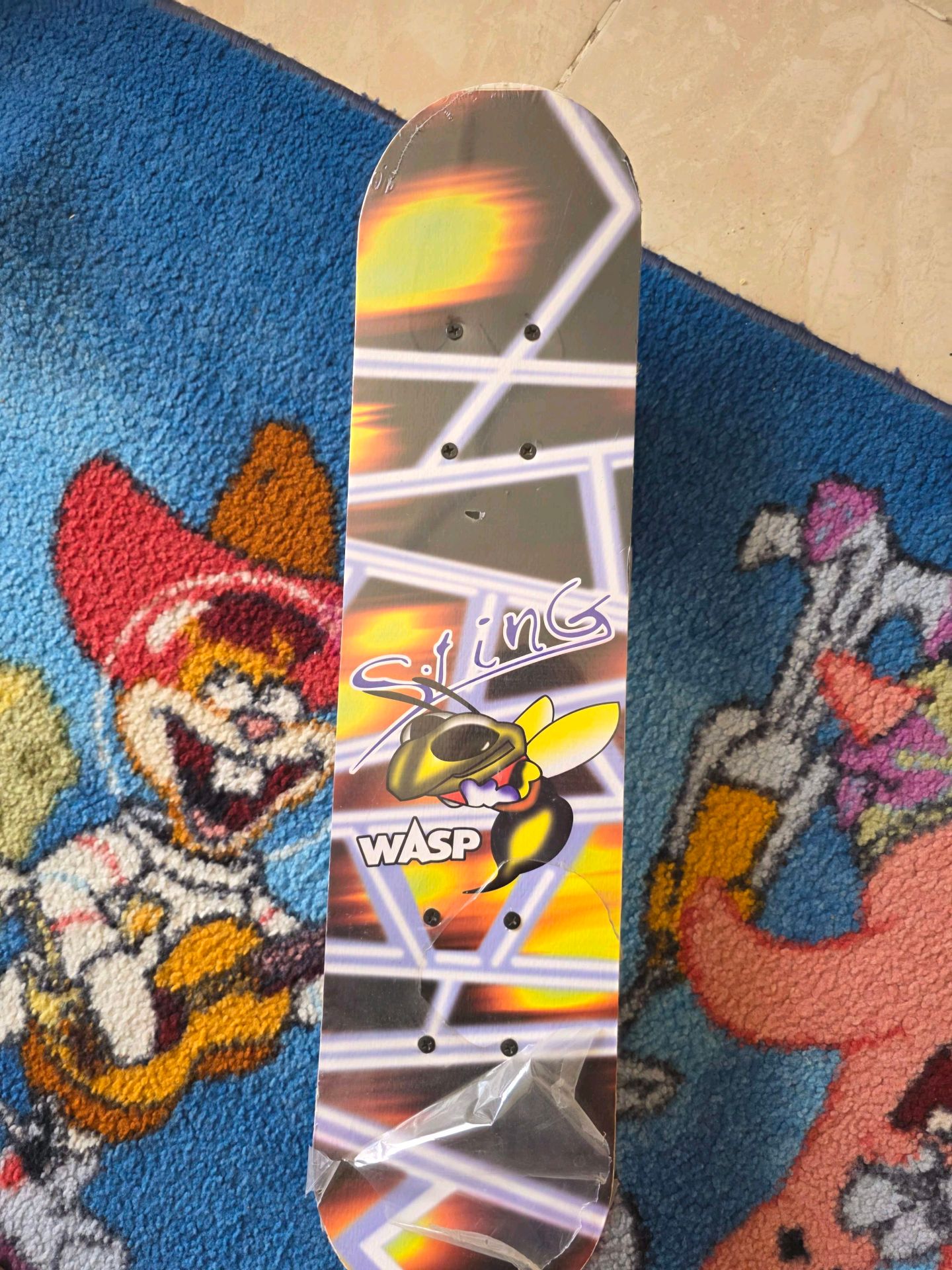 skateboard
