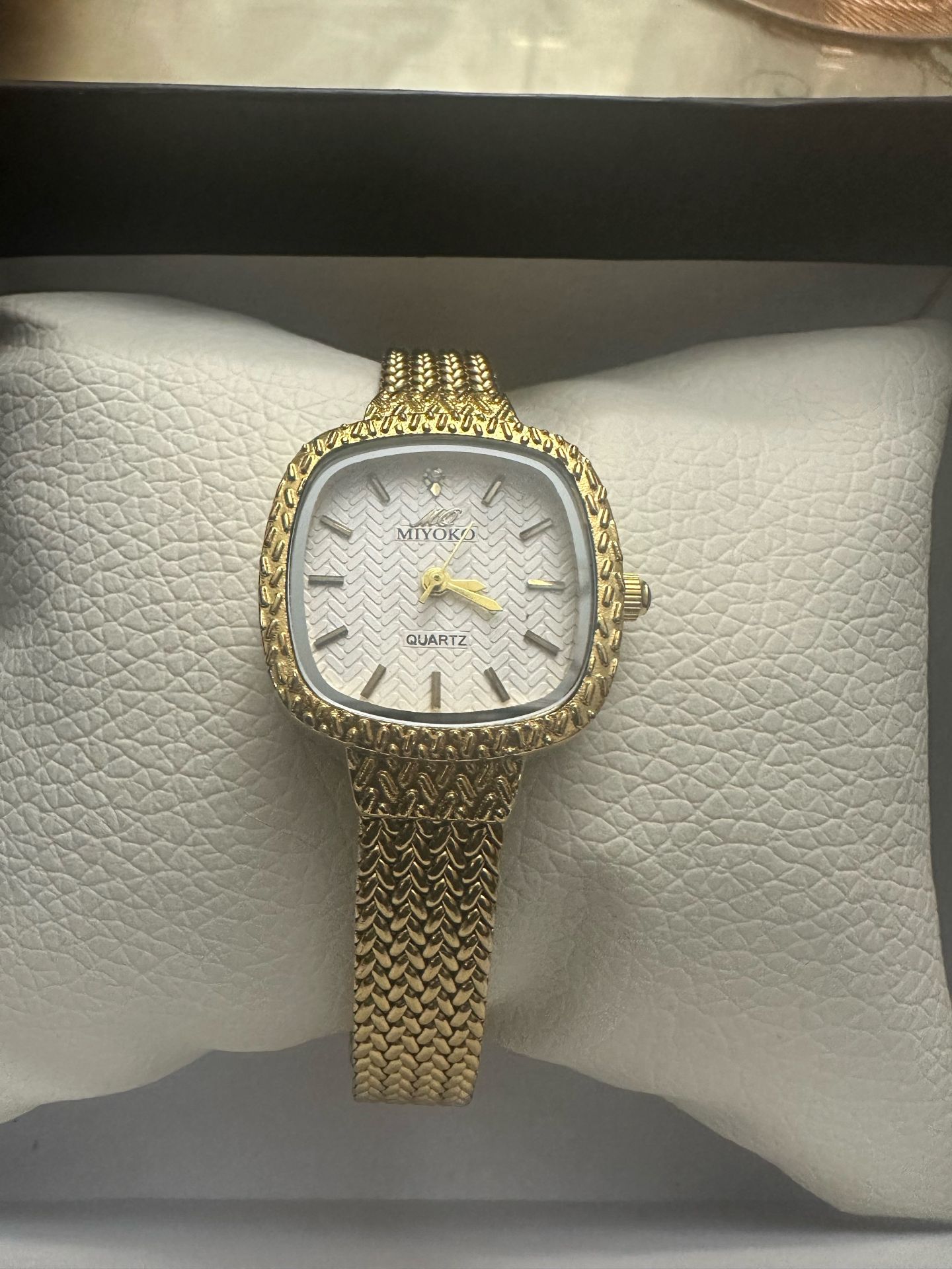 MYoko vintage  watch