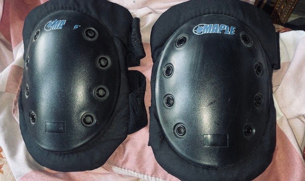 knee pads