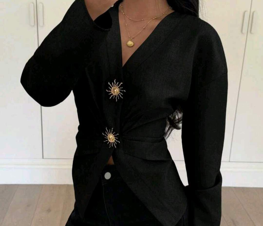 Elegant blouse
