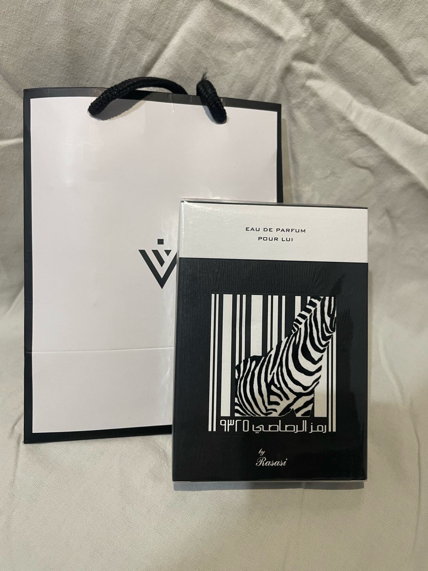 رمز الرصاصي9325 perfume